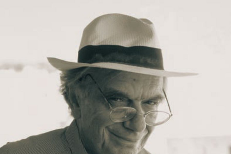 Αύγουστος 2006