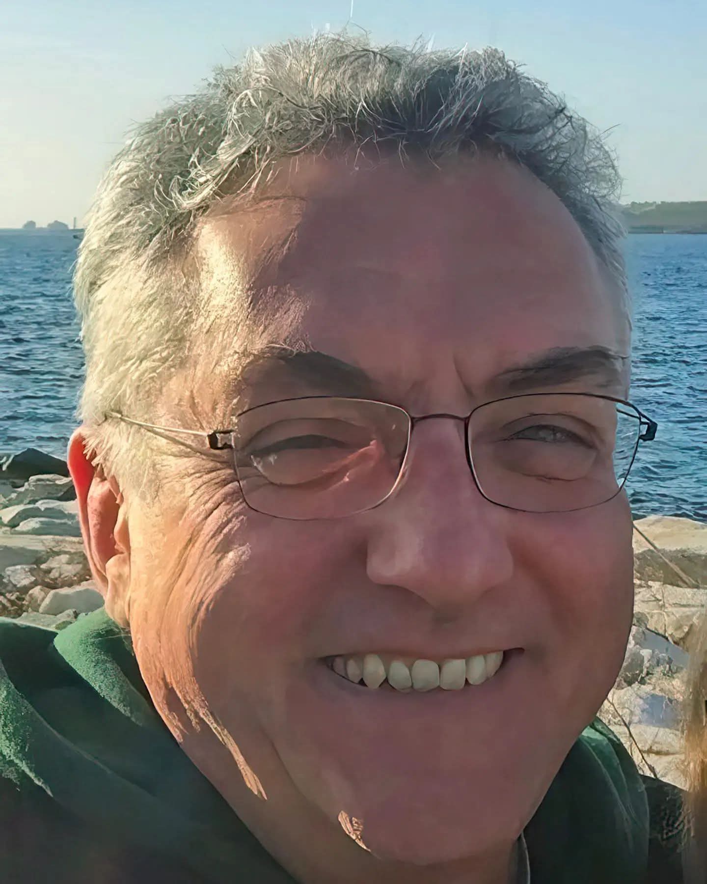 Η Πάρος αποχαιρετά τον Πέτρο Αυλήτη