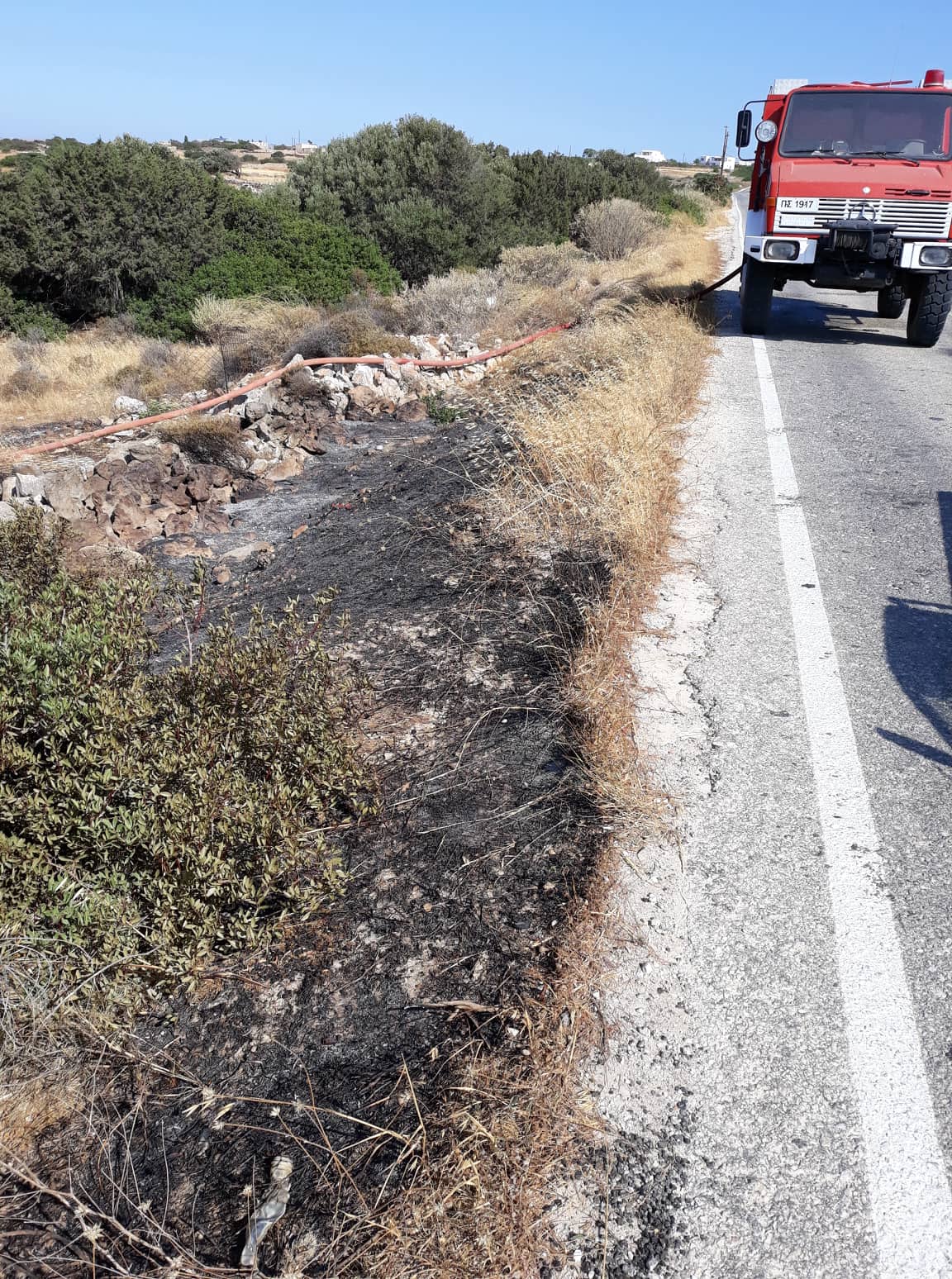 Αντιπυρική Περίοδος: Αυξημένη προσοχή – Όχι στην απόρριψη αναμμένων τσιγάρων από τα οχήματα